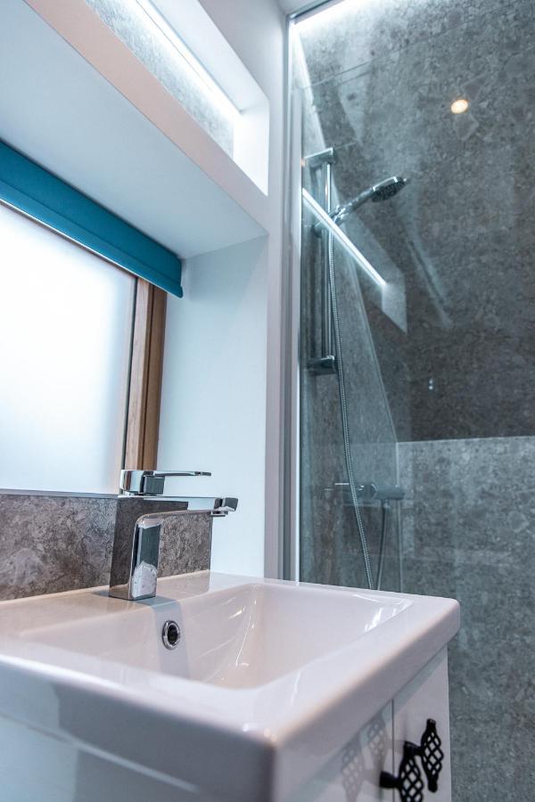 The Stable Apartment Кентърбъри Екстериор снимка
